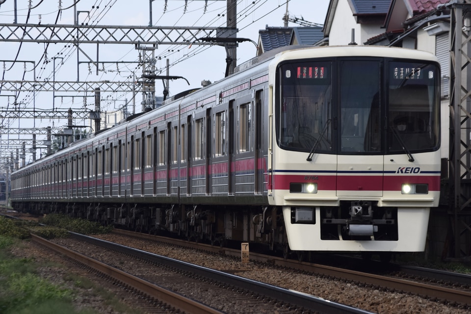 京王8000系8714F<br class="br-sp" />(8714編成)の写真