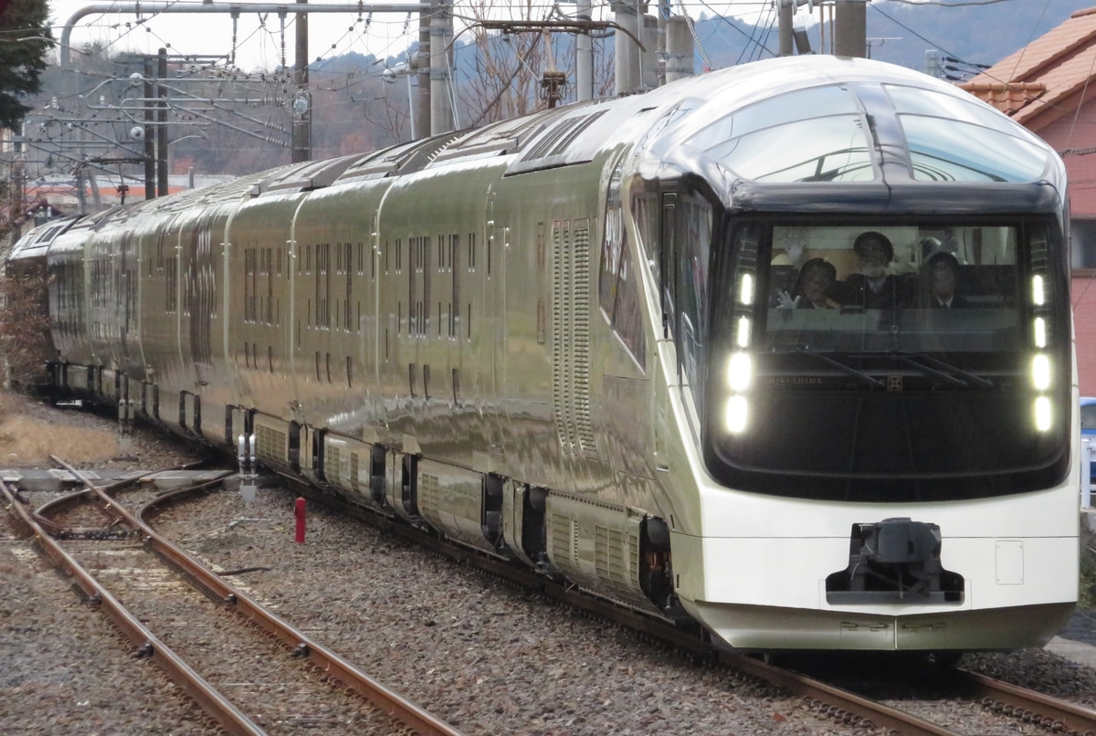 JR東日本 尾久車両センター E001形 四季島
