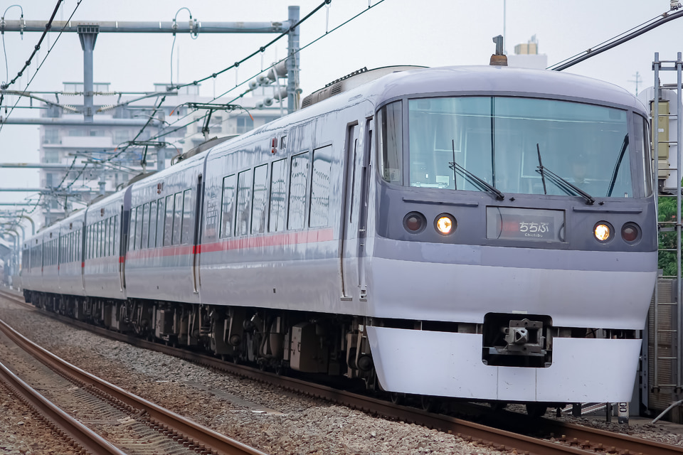 西武10000系10107F<br class="br-sp" />(10107編成)の写真