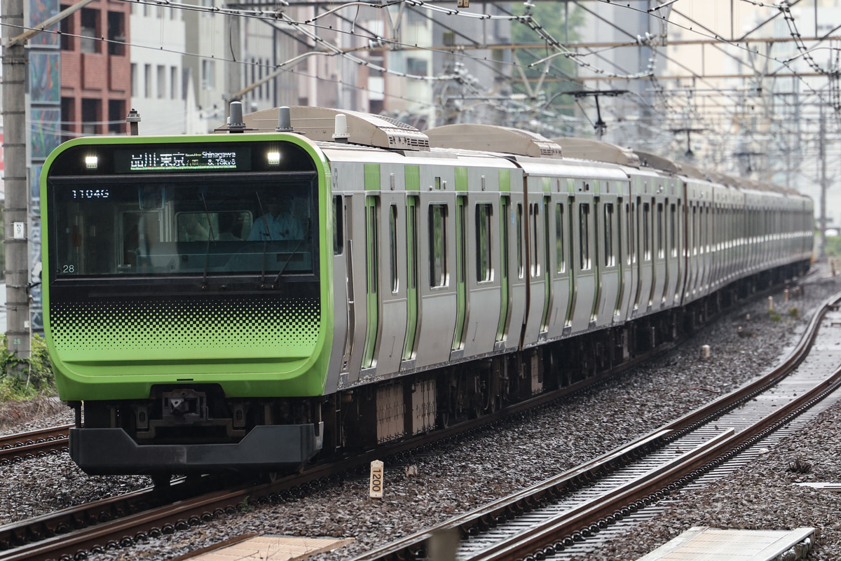 JR東日本 東京総合車両センター本区 E235系 トウ28編成