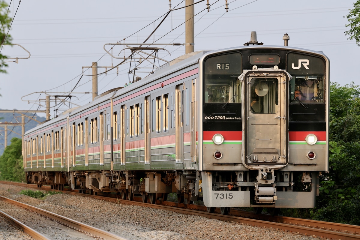 JR四国 高松運転所 7200系 R15編成