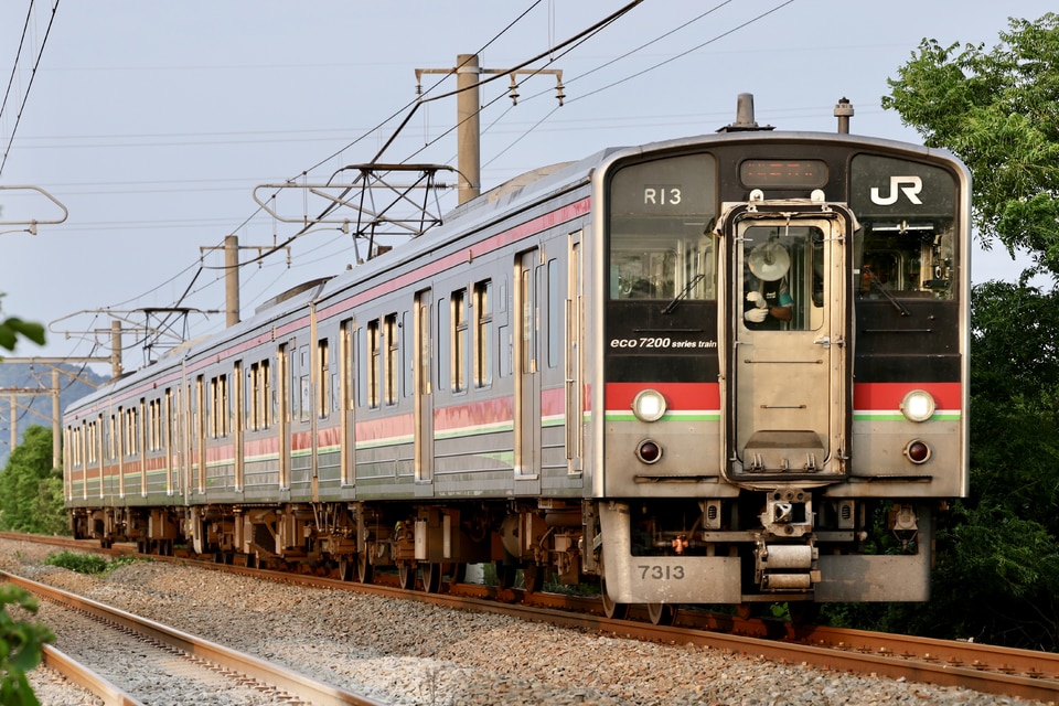 JR四7200系R13編成<br class="br-sp" />(R13編成)の写真