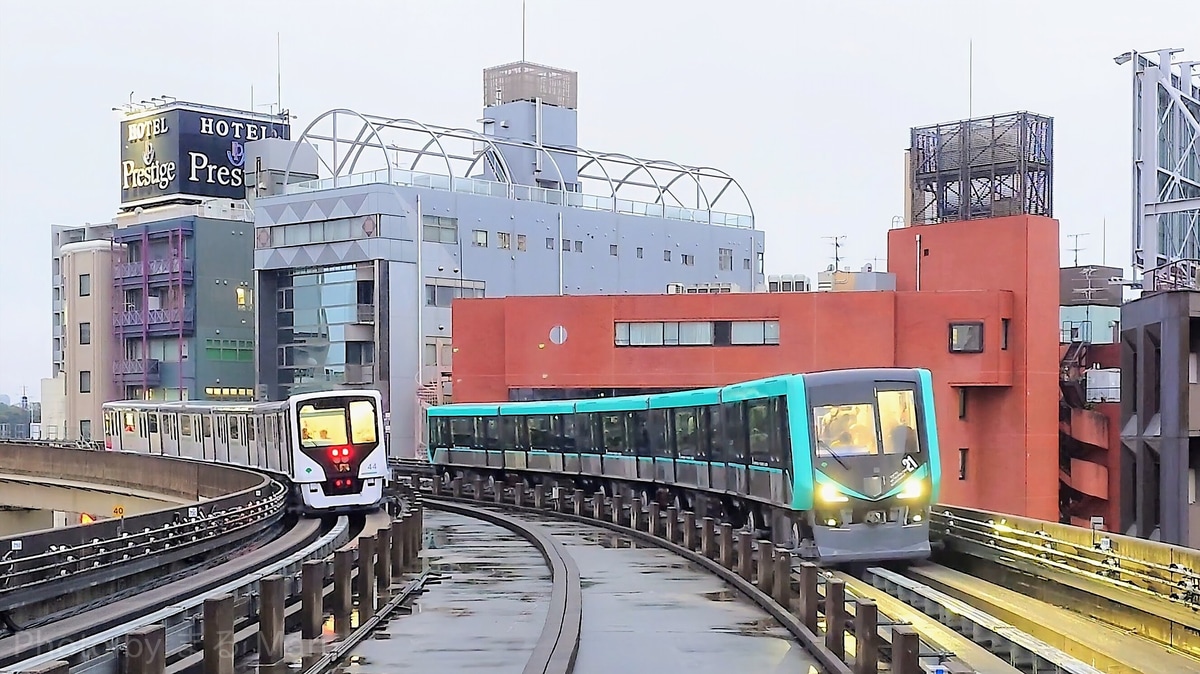 東京都交通局 舎人車両基地 320形 21編成
