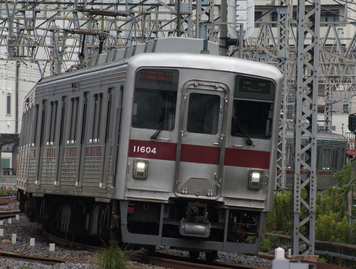 東武鉄道 南栗橋車両管区春日部支所 10000型 11604F
