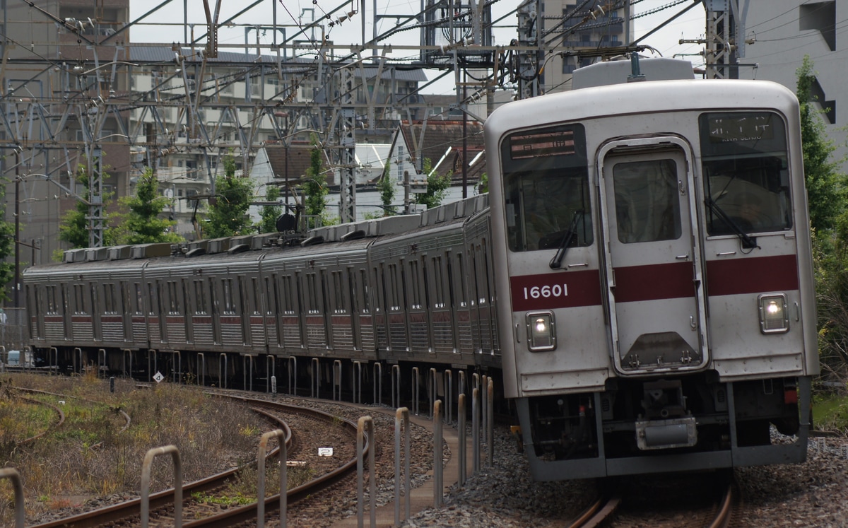 東武鉄道 南栗橋車両管区春日部支所 10000型 11601F