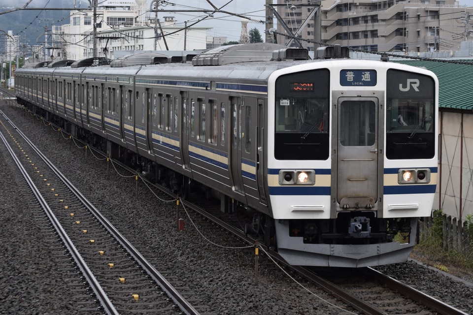 JR東211系ナノN608編成<br class="br-sp" />(ナノN608)の写真