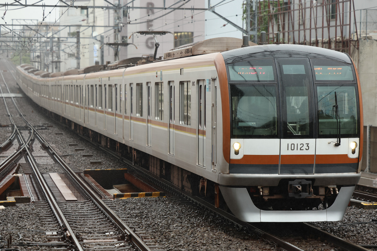 東京メトロ 和光検車区 10000系 10123F