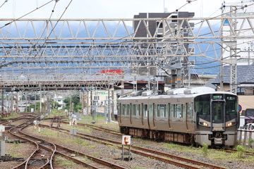 byく ろ し お
