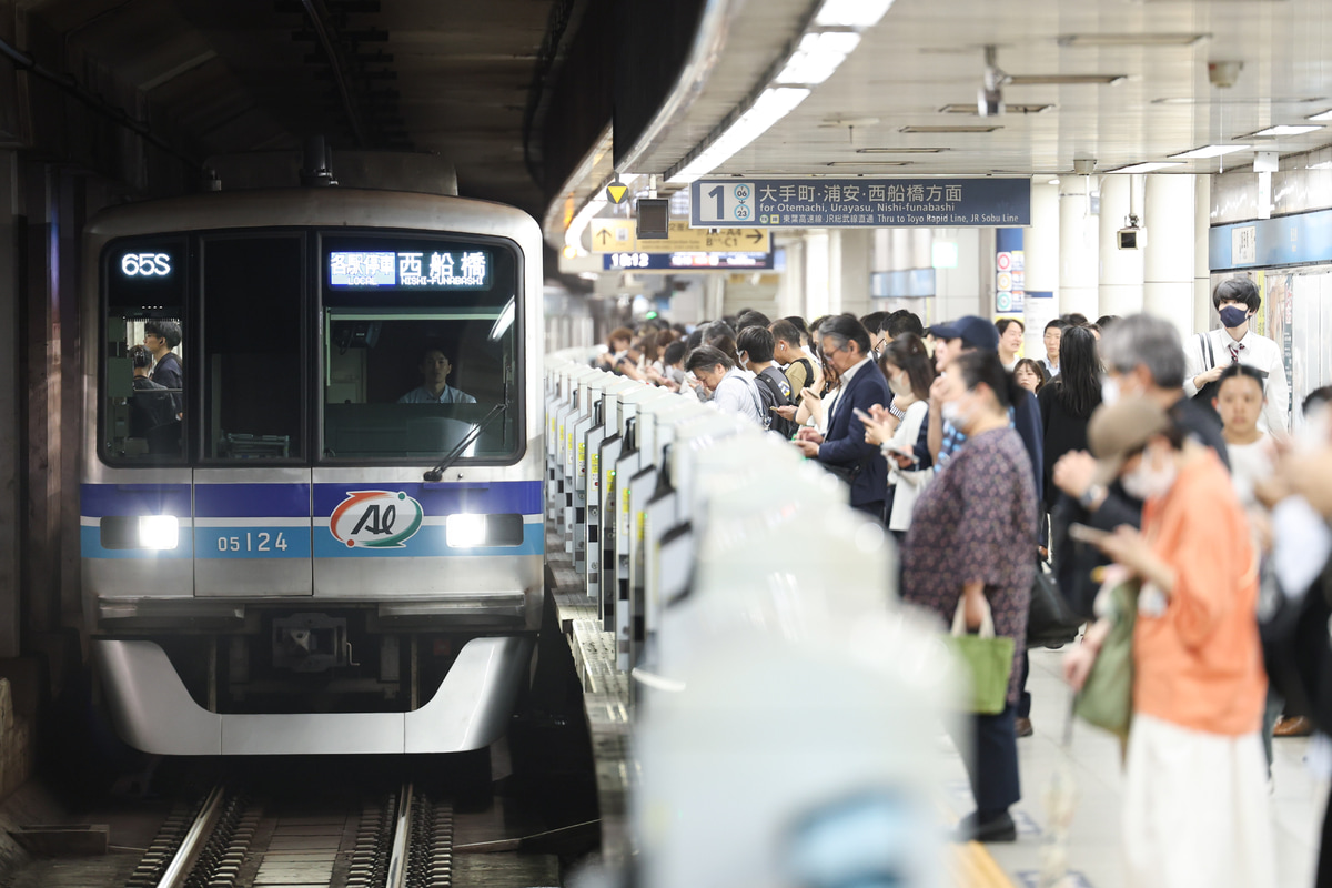 東京メトロ 深川検車区 05系 05-124F