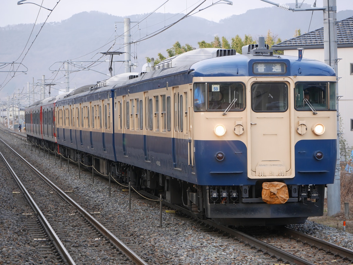 しなの鉄道  115系 S9