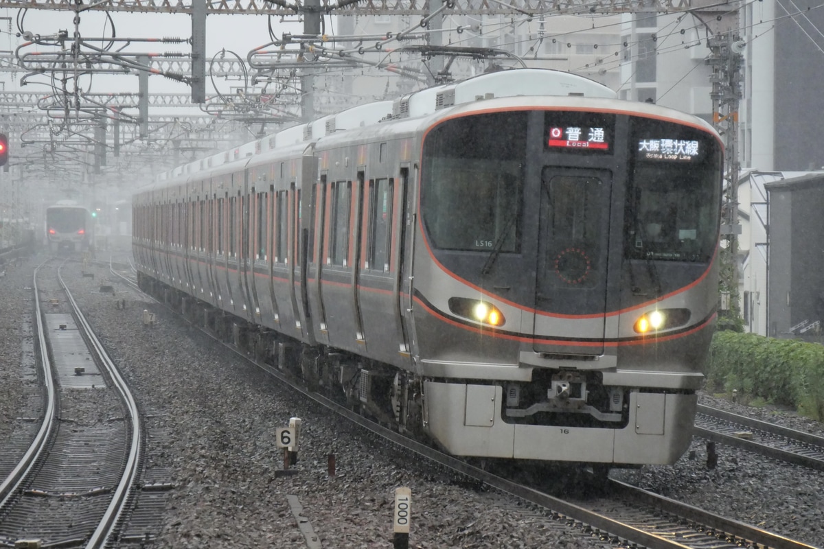 JR西日本 吹田総合車両所森ノ宮支所 323系 LS16編成