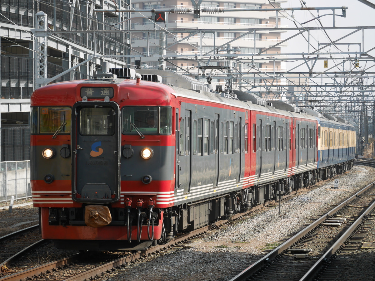 しなの鉄道  115系 S1
