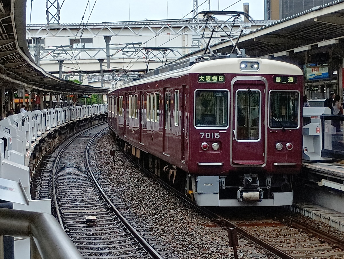 阪急電鉄 平井車庫 7000系 7015