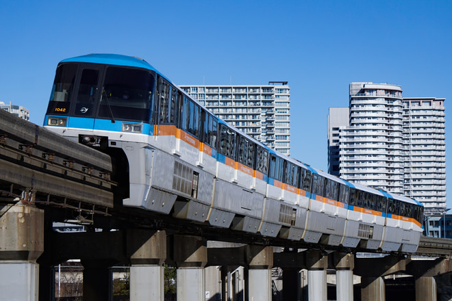 昭和島車両区1000形1037Fを天王洲アイル～大井競馬場前間で撮影した写真