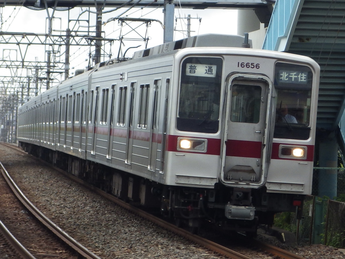 東武鉄道 南栗橋車両管区春日部支所 10000系10030型 11656F