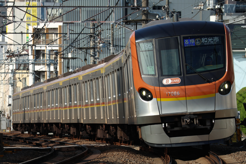 メトロ17000系17186F<br class="br-sp" />(17186編成)の写真