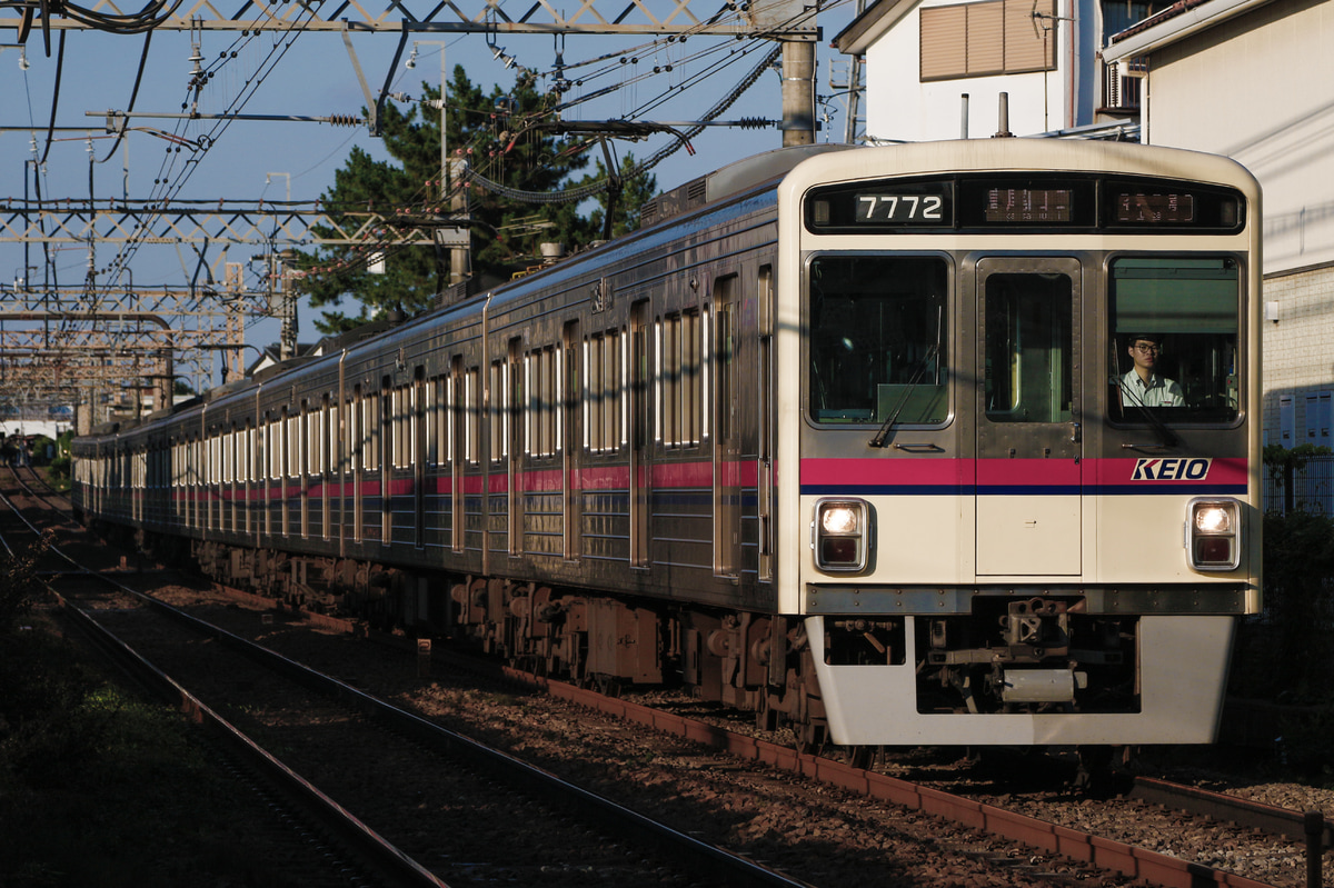 京王電鉄  7000系 7722F