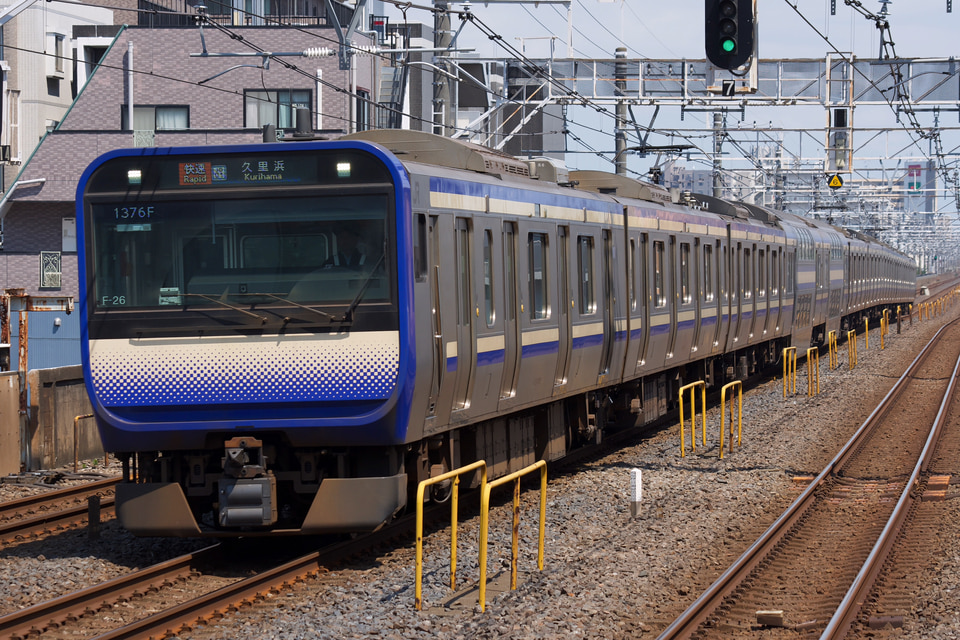 JR東E235系クラF-26編成<br class="br-sp" />(F-26編成)(クラF-26)の写真