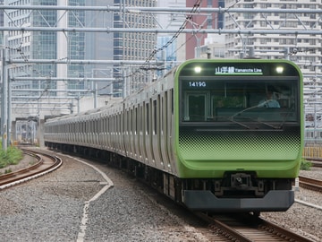 JR東日本  E235系 