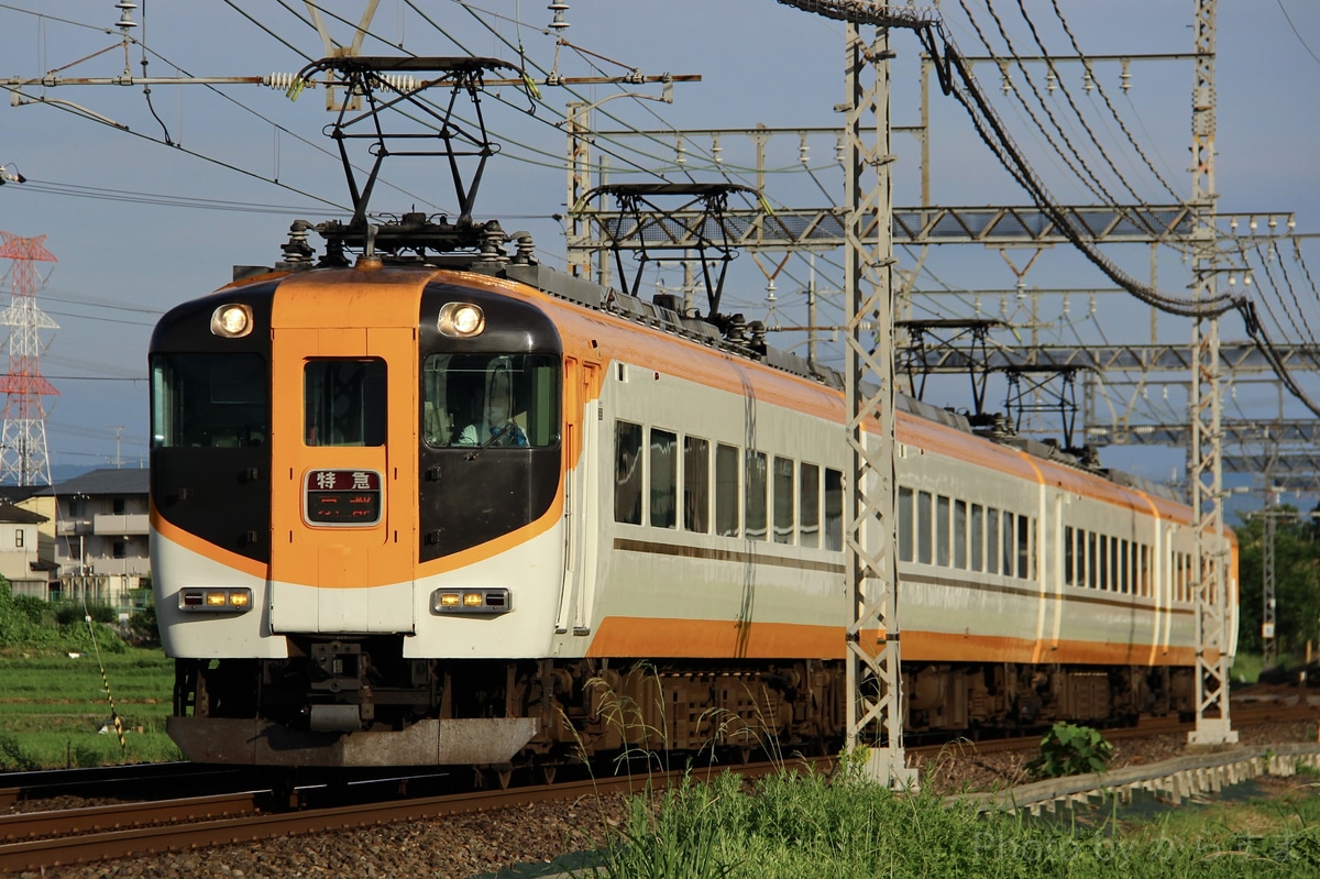 近畿日本鉄道 明星検車区 12400系 NN03編成