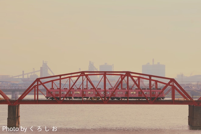 byく ろ し お