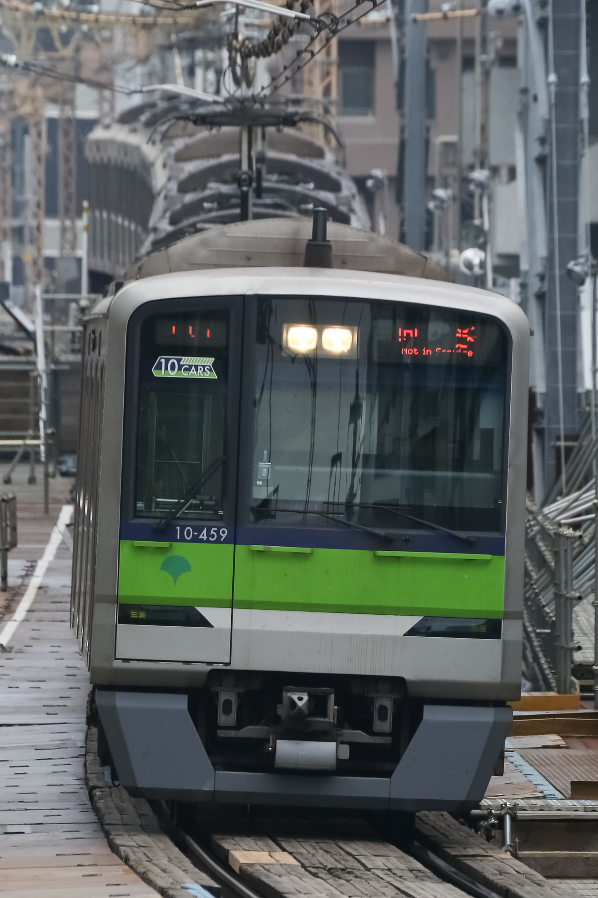 東京都交通局 大島車両検修場 10-300形 10-450f