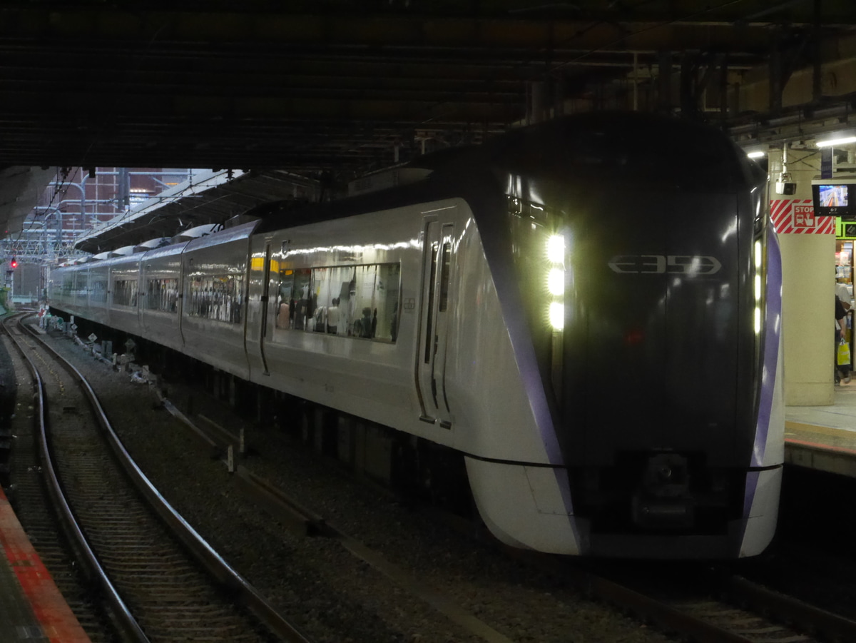 JR東日本  E353系 