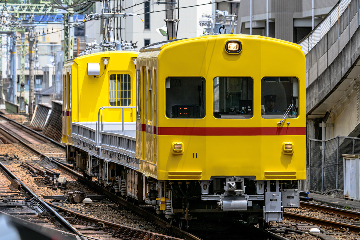 京急電鉄 新町検車区 デト11形 