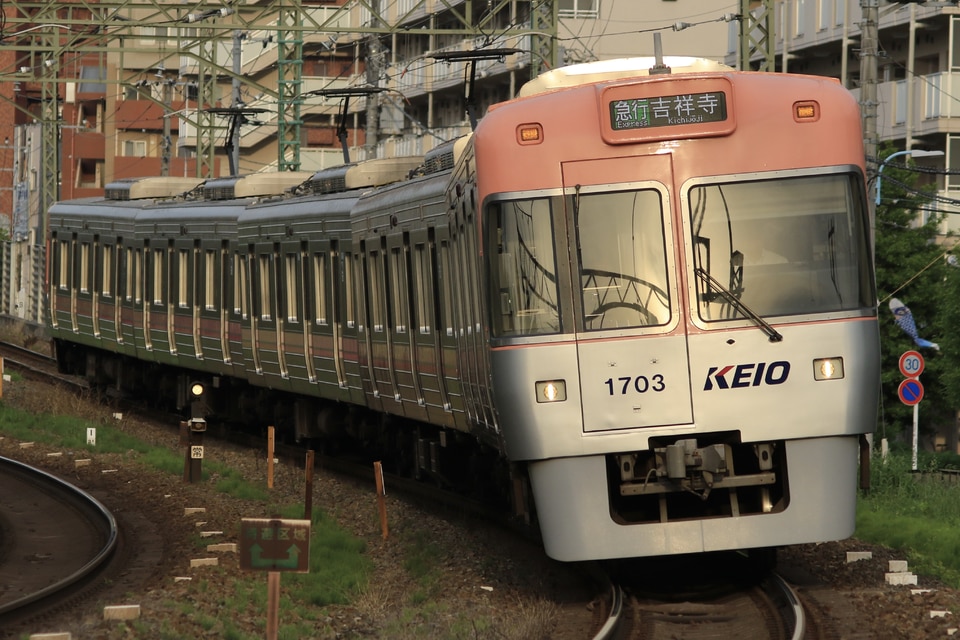 京王1753F<br class="br-sp" />(1753編成)(1703F)(1703編成)の写真