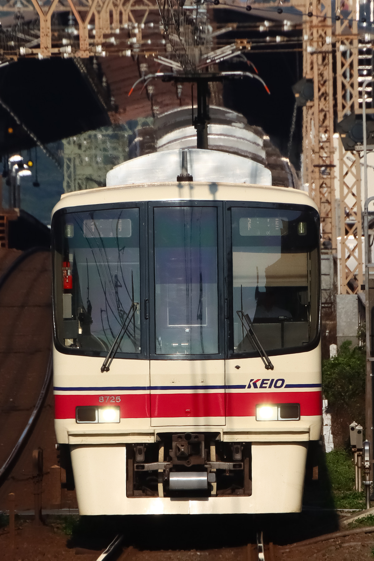 京王電鉄 若葉台検車区 8000系 8725f