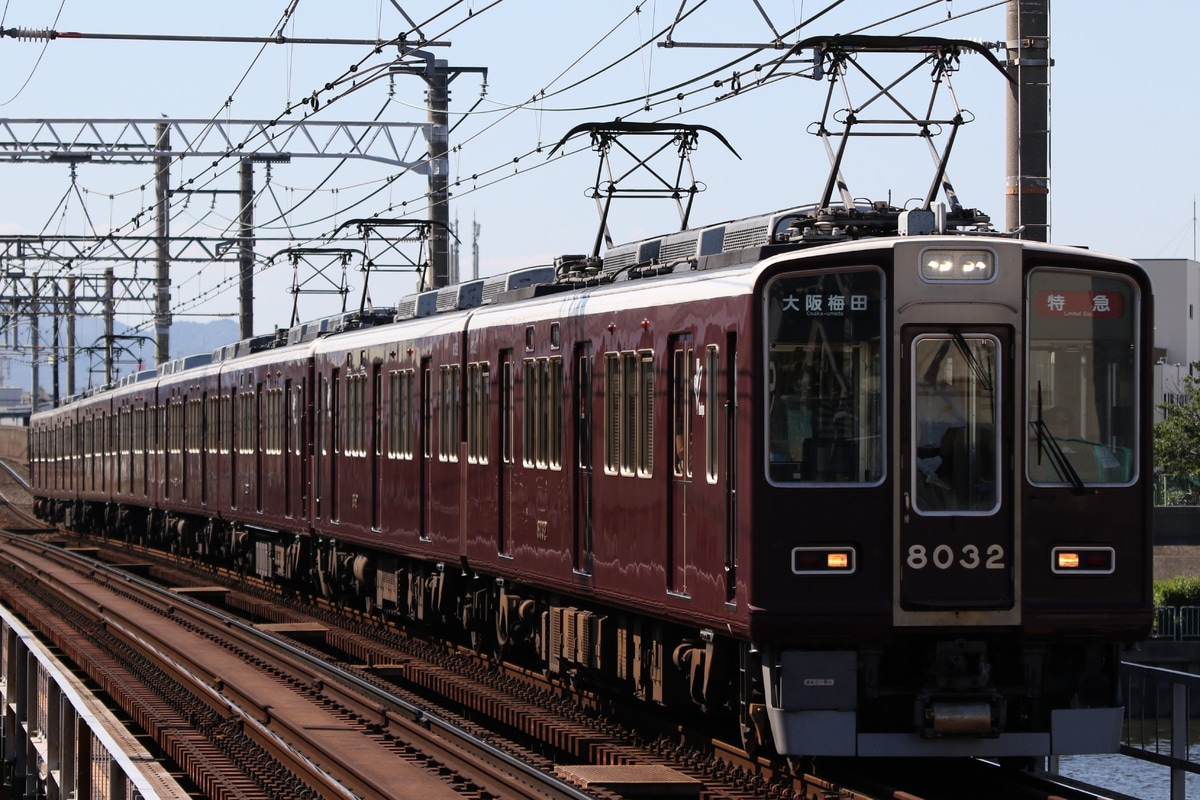 阪急電鉄 西宮車庫 8000系 8032F