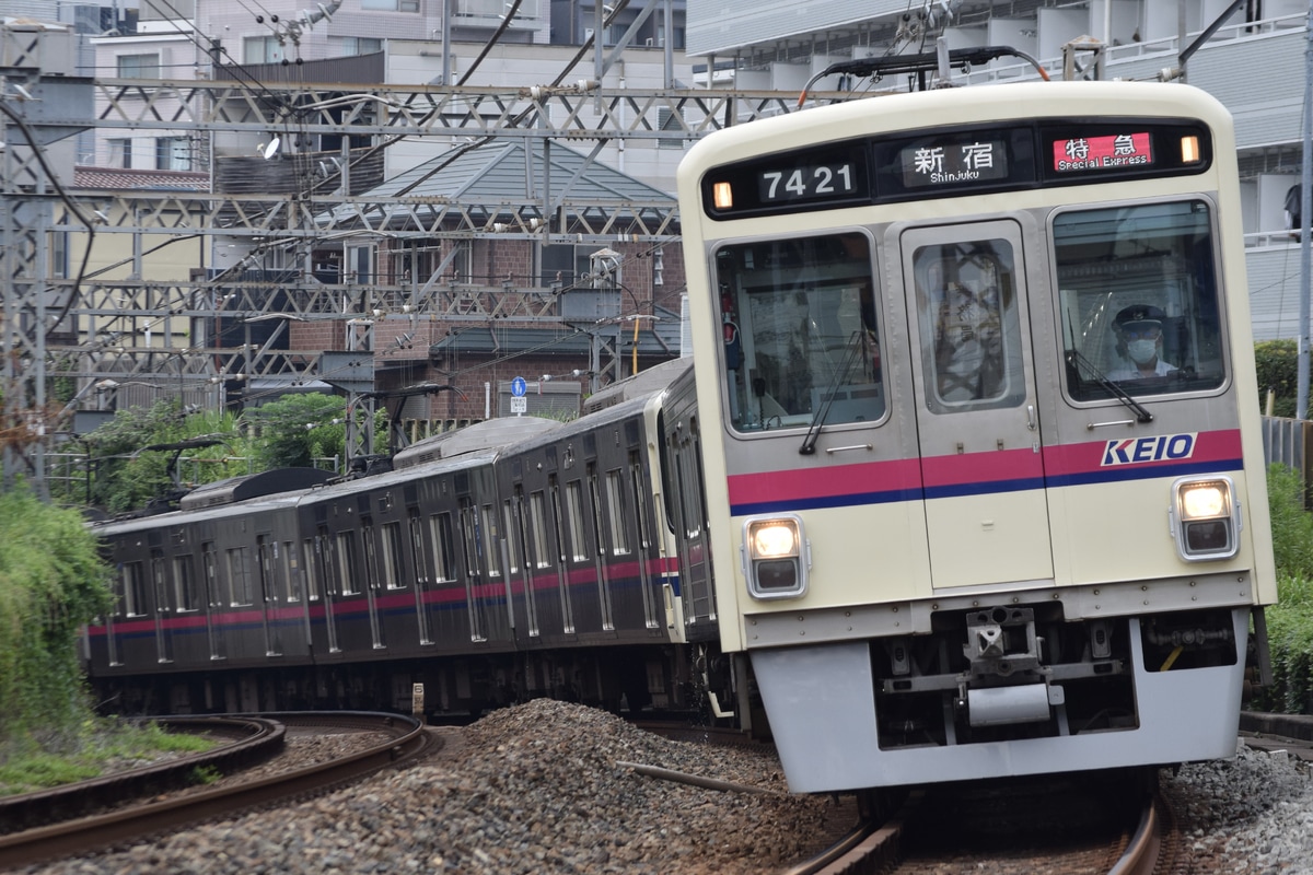 京王電鉄 若葉台検車区 7000系 7421F