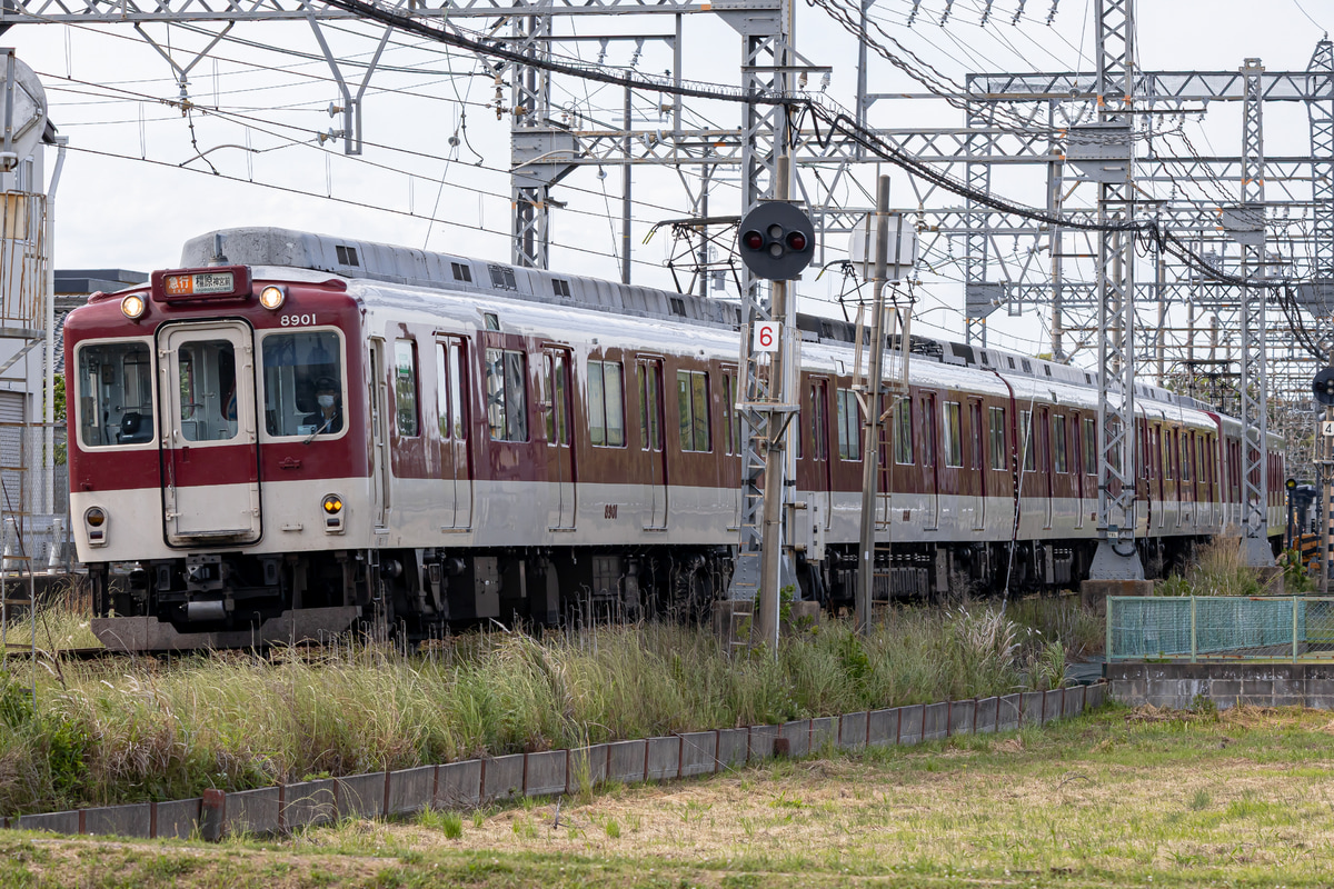 近畿日本鉄道  8800系 FL02