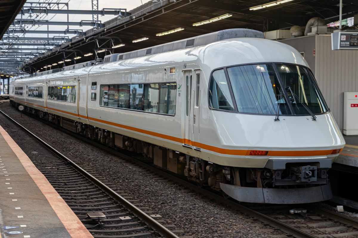 近畿日本鉄道  21000系 UL04