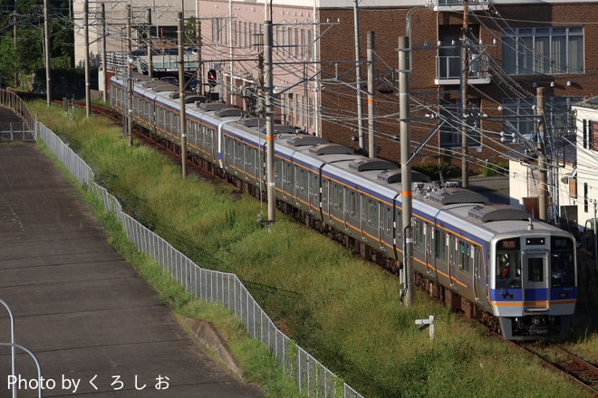 byく ろ し お