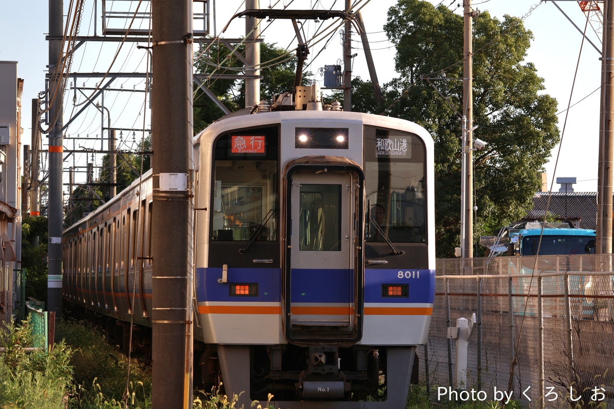 南海電気鉄道 住ノ江検車区 8000系 8011F