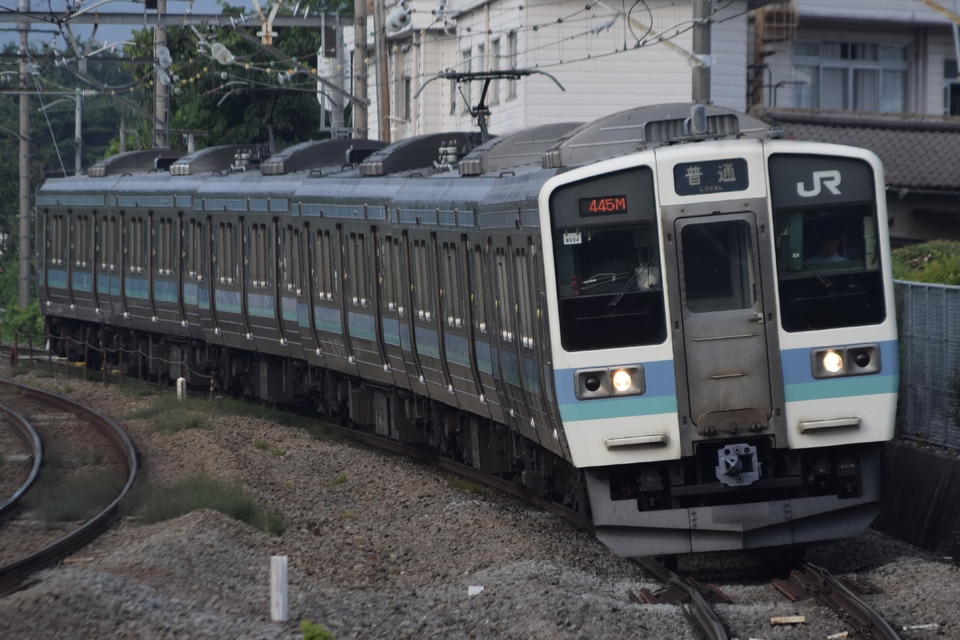 JR東211系ナノN604編成<br class="br-sp" />(ナノN604)の写真
