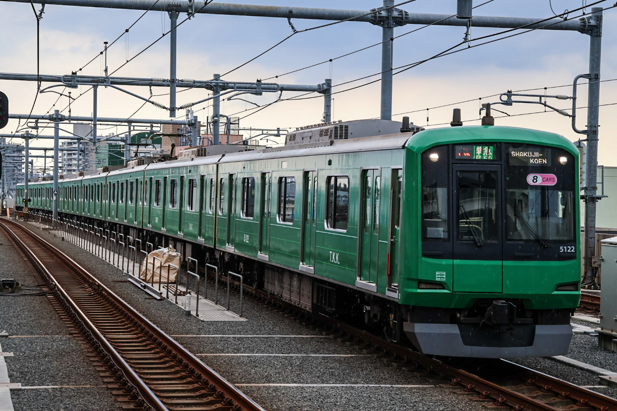 東急電鉄  5000系 5122F