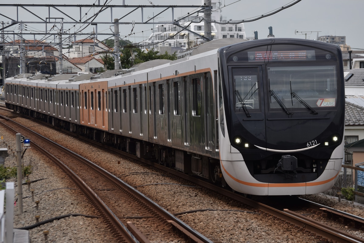 東急電鉄 長津田検車区 6020系 6121F