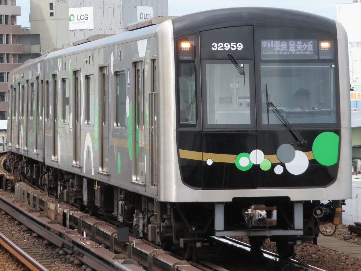 大阪市高速電気軌道 森之宮検車場 30000A系 32659F