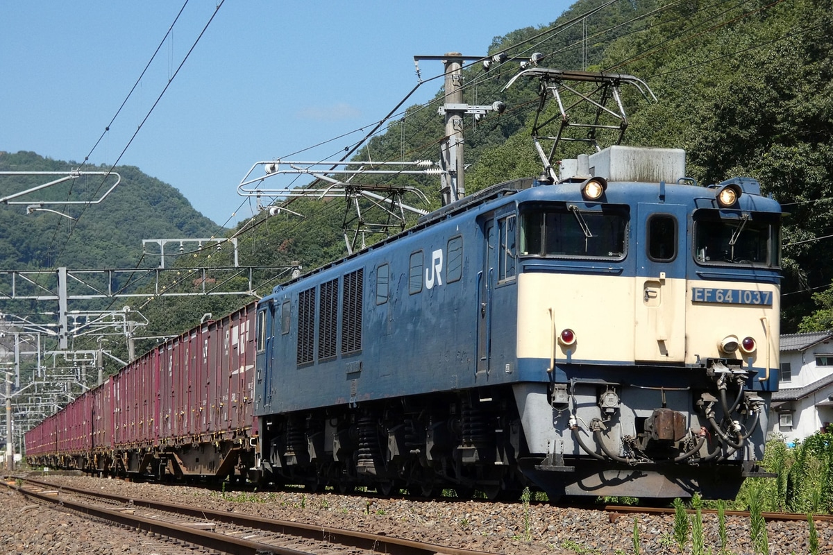 JR貨物 愛知機関区 EF64 1037