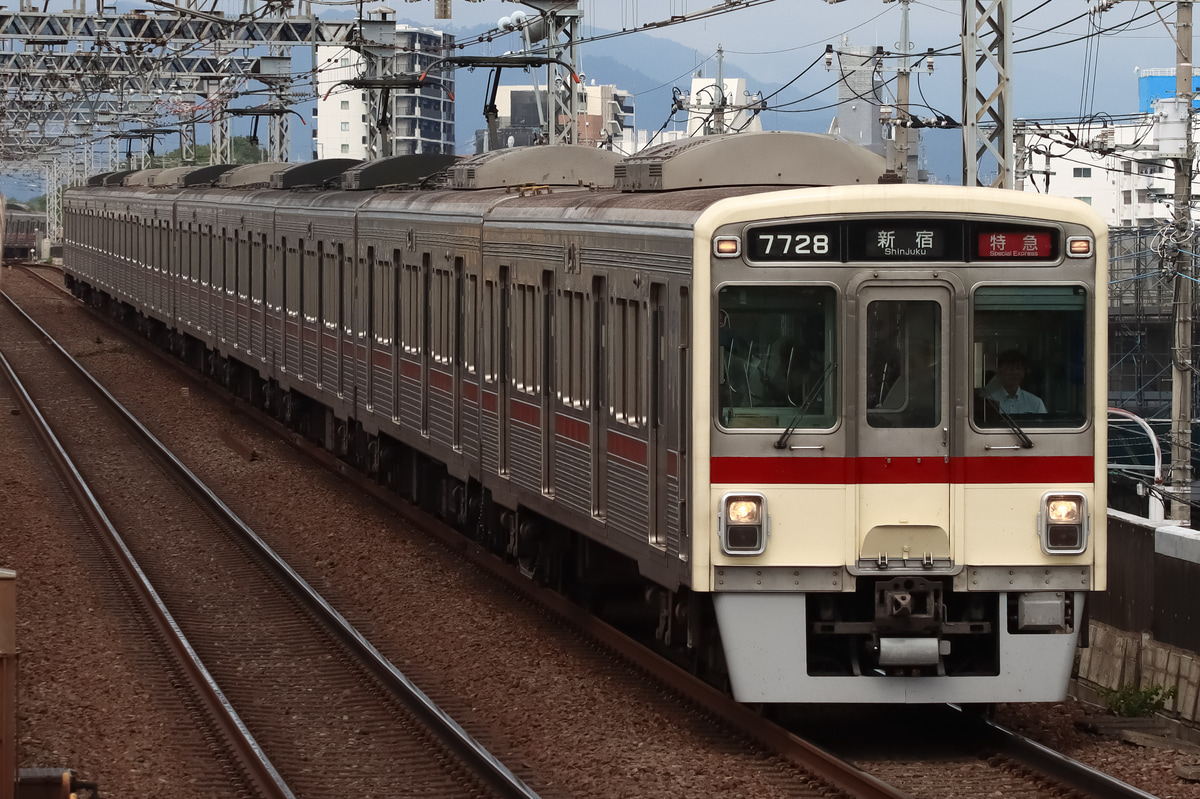 京王電鉄 若葉台検車区 7000系 7728f