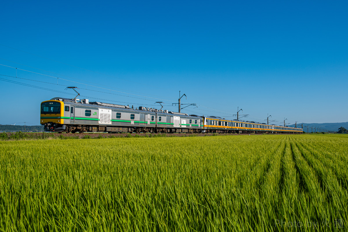 JR東日本 尾久車両センター E493系 オク01編成