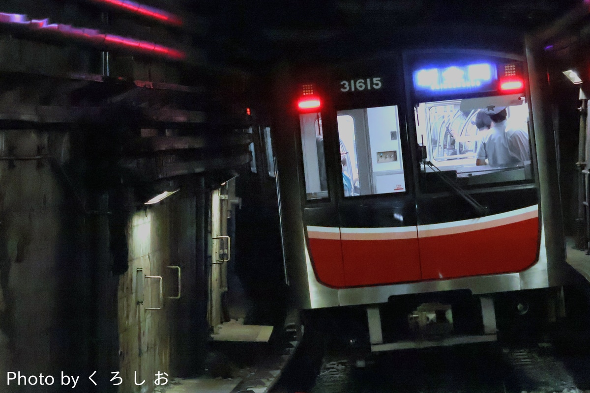 大阪市高速電気軌道 中百舌鳥検車場 30000系 31615F