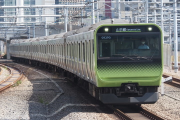 JR東日本  E235系 トウ41編成