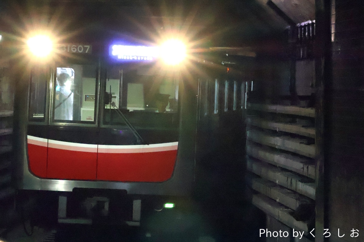 大阪市高速電気軌道 中百舌鳥検車場 30000系 31607F