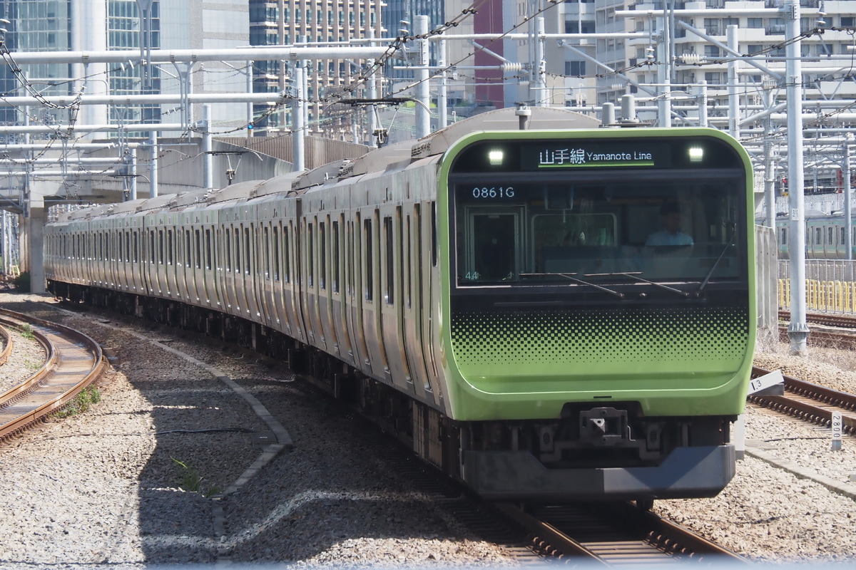 JR東日本  E235系 トウ44編成