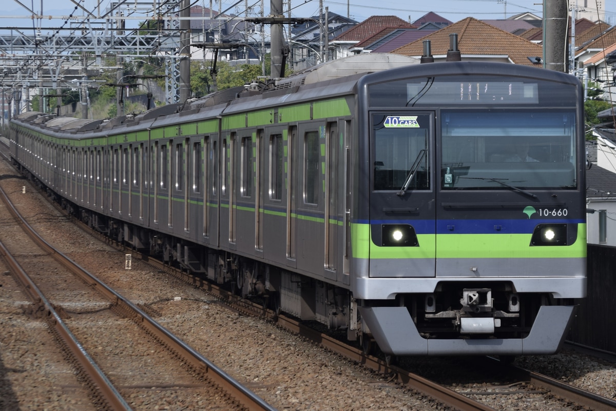 東京都交通局 大島車両検修場 10-300形 10-660F
