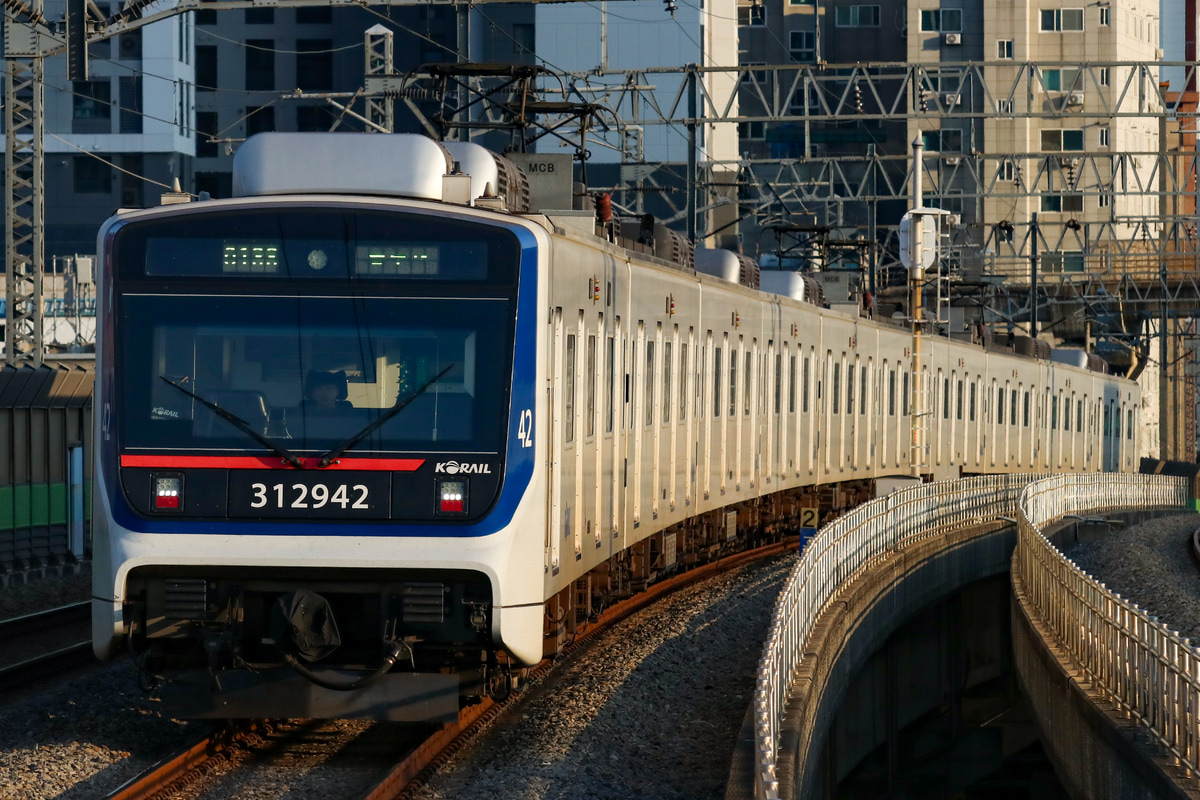 韓国鉄道公社 九老車両事業所 311000系 312B42F