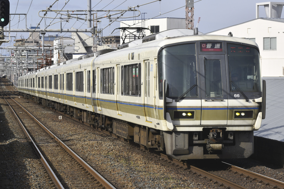 JR西日本 吹田総合車両所奈良支所 221系 NA432編成